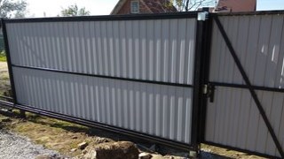 Купить сваи для ворот в Реутов. Заказать ворота на сваях под ключ от 21977 руб
